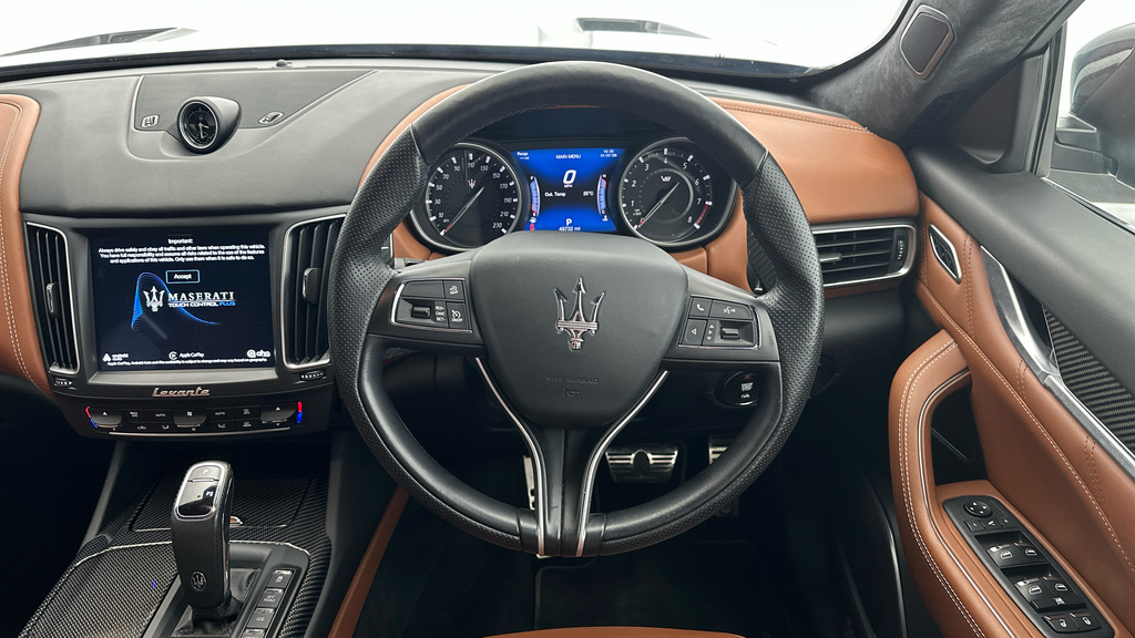 Maserati Levante 3.0 S V6 Gransport 430 Bhp Black #10