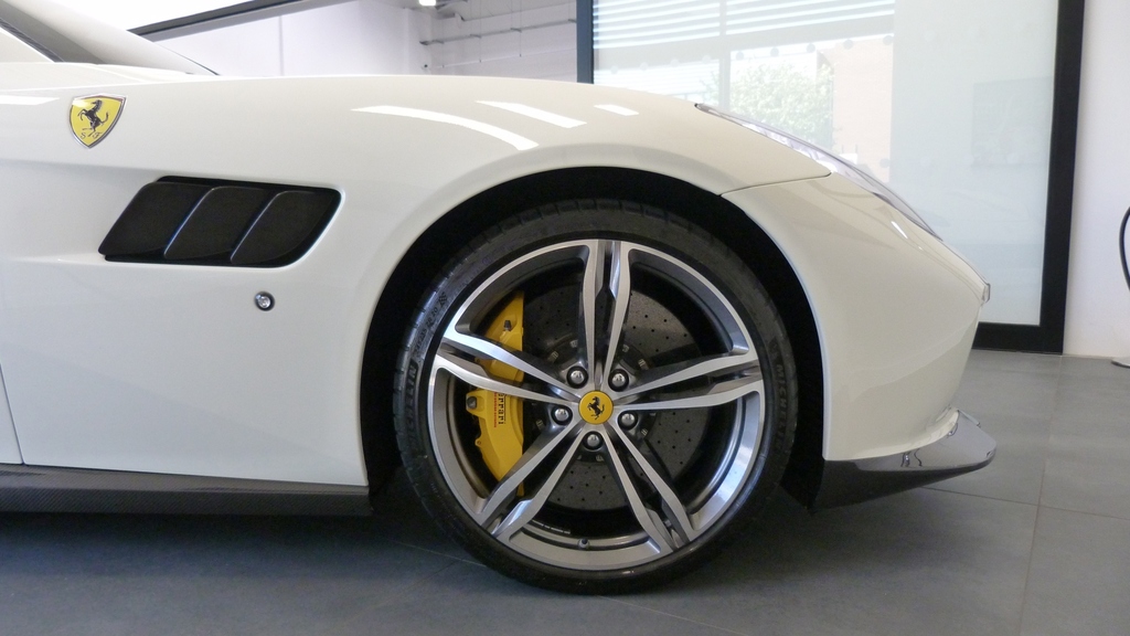 Ferrari Gtc4 Lusso V8 Blue #4