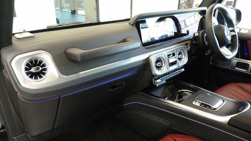Mercedes-Benz G Class 3.0 G500h Mhev Amg Line Premium Plus Suv Pet #2
