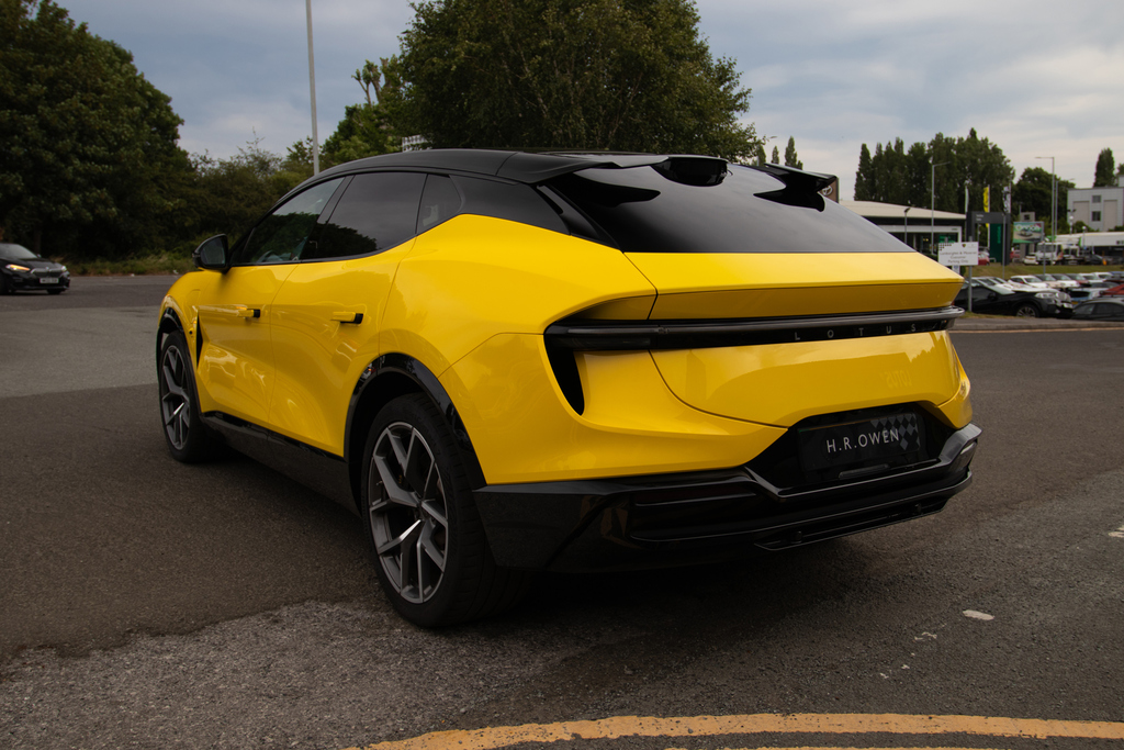 Lotus Eletre 112Kwh Suv 4Wd Dual Motor 611  #6