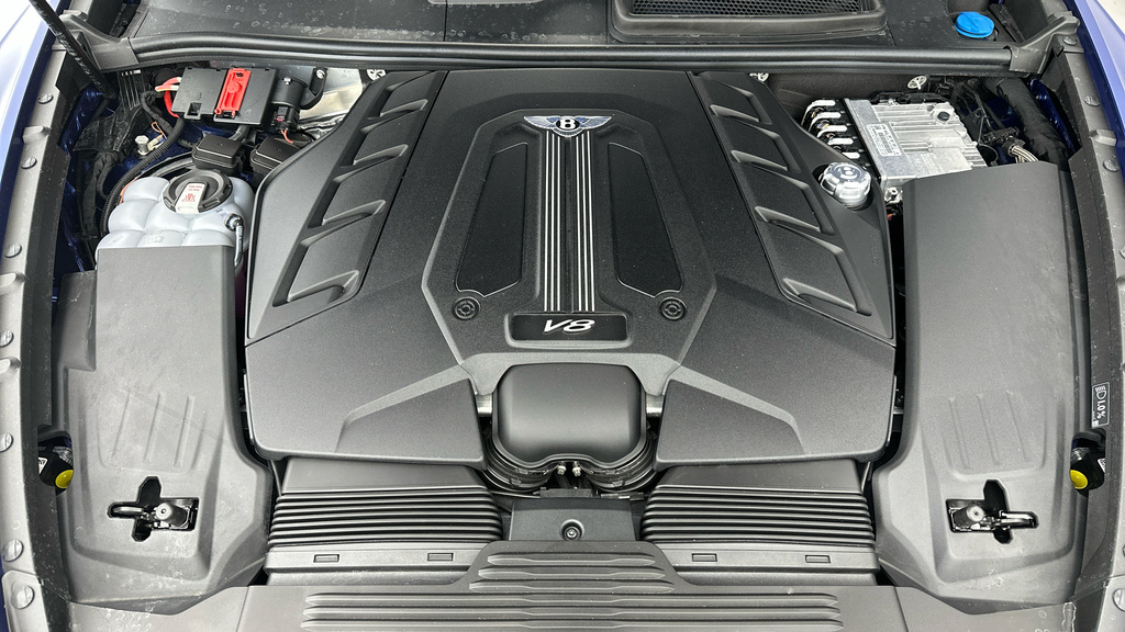 Bentley Bentayga 4.0 V8 S To Silver #26