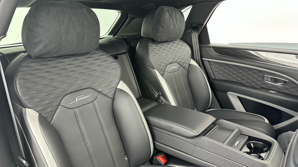 Bentley Bentayga 4.0 V8 S To Silver #15