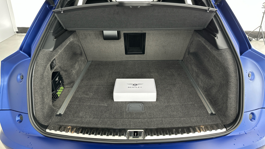 Bentley Bentayga 4.0 V8 S To Silver #27