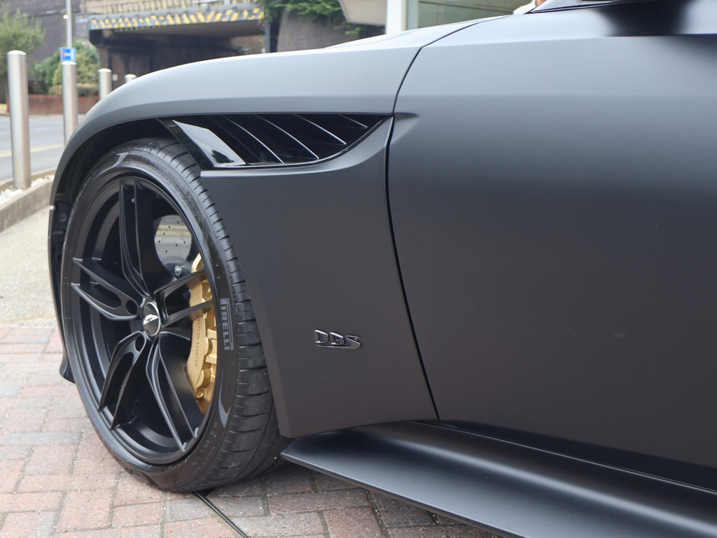 Aston Martin DBS Dbs Superleggera V12 Blue #28