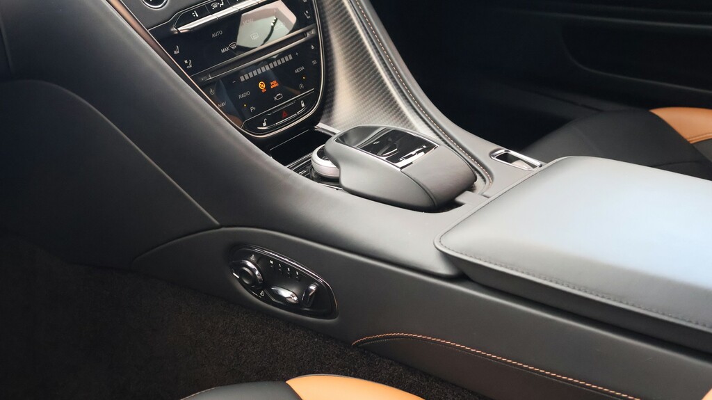 Aston Martin DB11 Db11 V8 Volante Grey #18