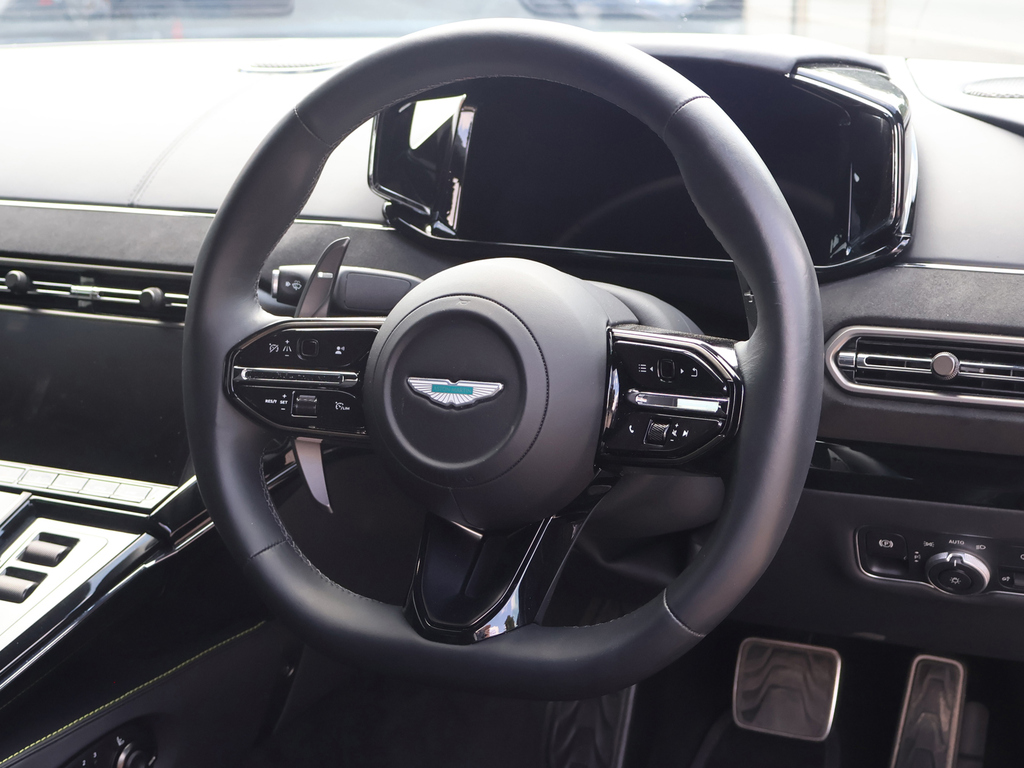 Aston Martin Vantage Coupe DN74GXX #3