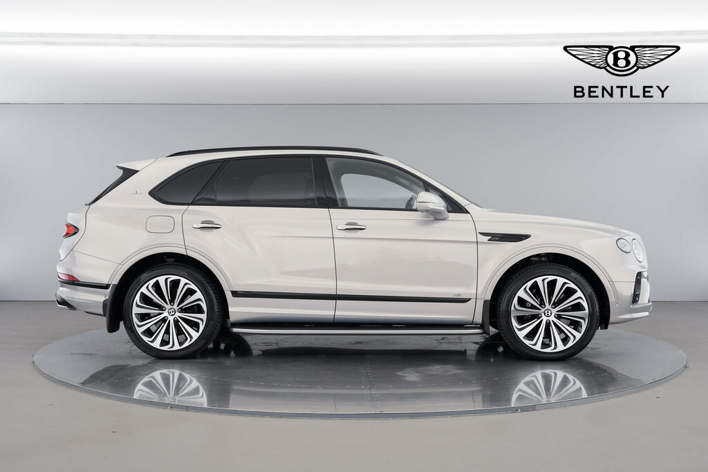 Bentley Bentayga 4.0 V8 First Edition Suv 4Wd Euro Silver #4