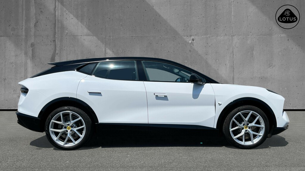 Lotus Eletre 600 112Kwh Gt Se Suv 4Wd Dual M  #3