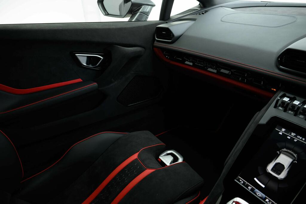 Lamborghini Huracan Tecnica  #12