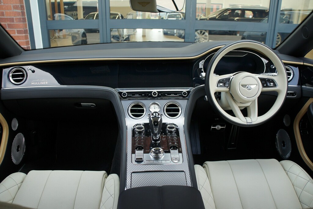 Bentley Continental Gt 4.0 V8 Gtc Mulliner Convertible 4W #3