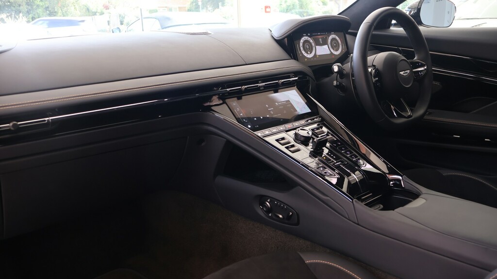 Aston Martin DB12 4.0 V8 Euro 6 Ss Green #13