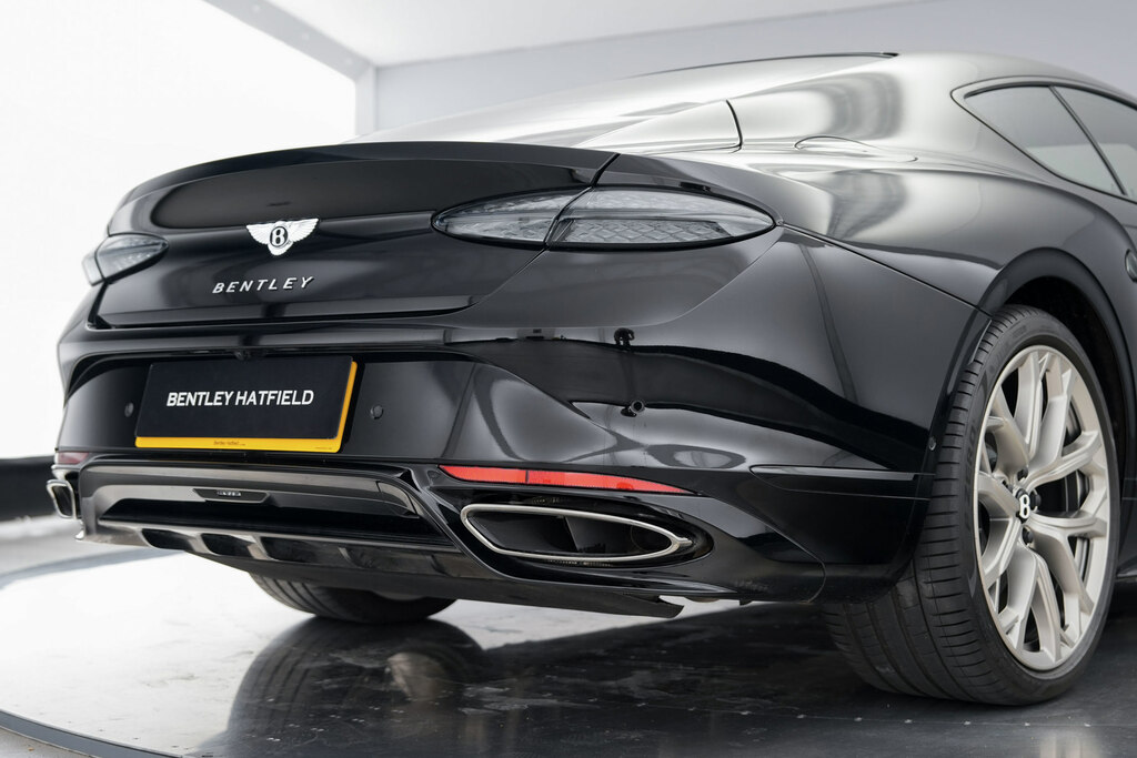 Bentley Continental Gt 4.0 V8 Ultra-performance 25.9Kwh Gt Speed First Ed Black #4