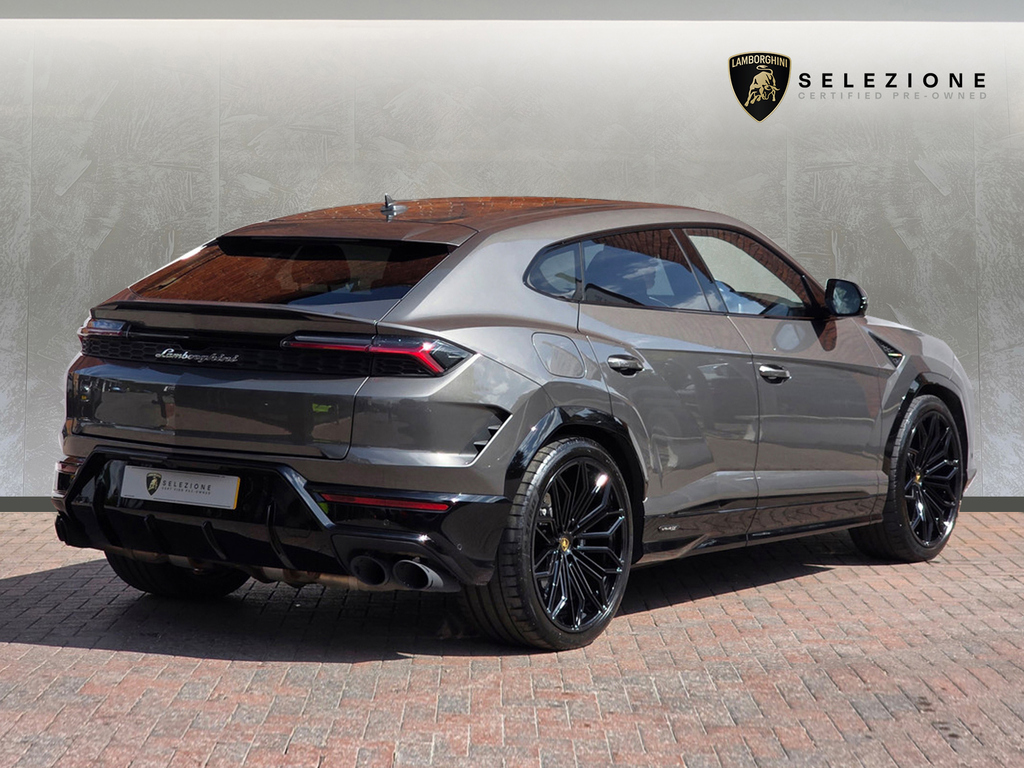 Lamborghini Urus Suv  #3