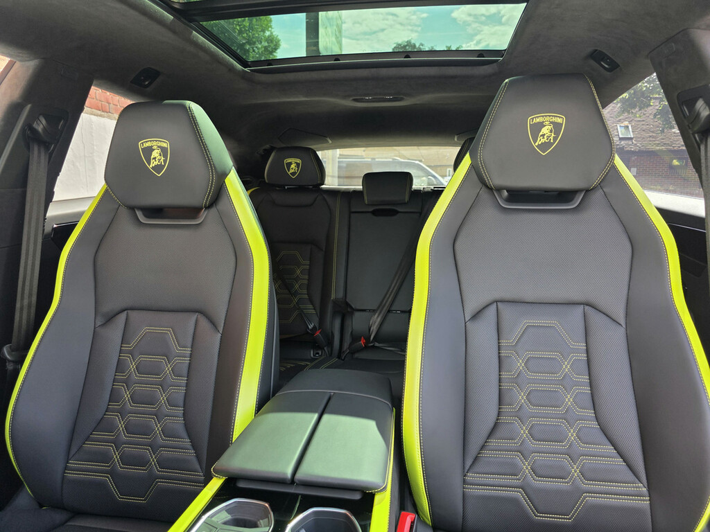 Lamborghini Urus Suv  #6