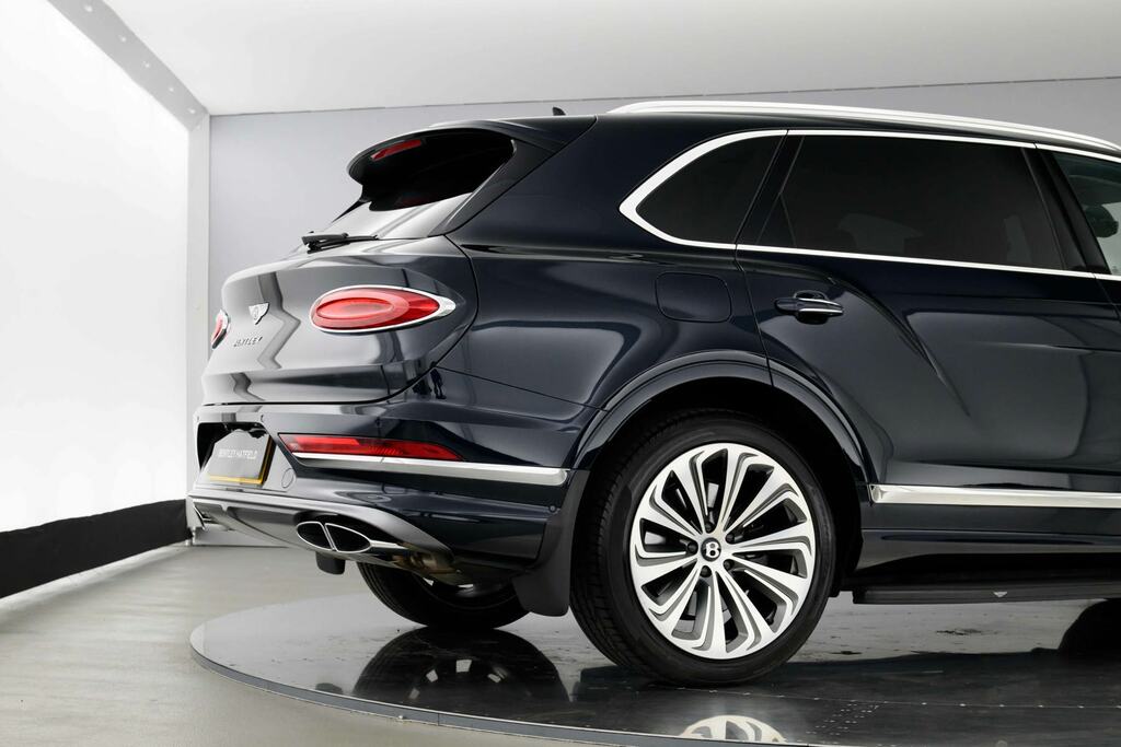 Bentley Bentayga 4.0 V8 Speed Touring Spec Black #11