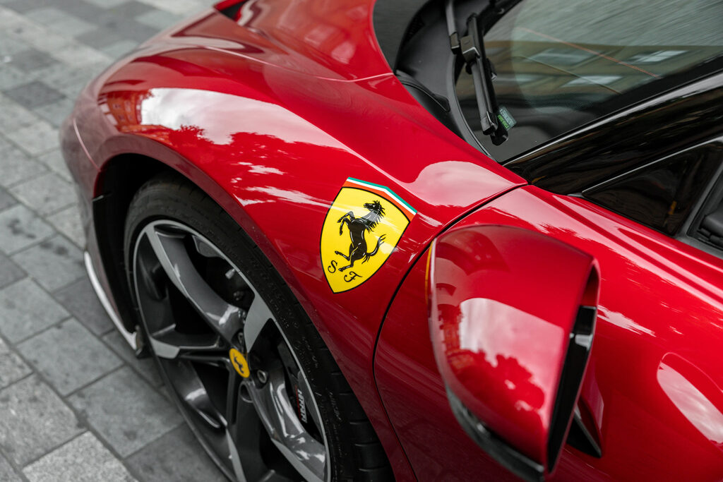 Ferrari Sf90 Spider Convertible #3