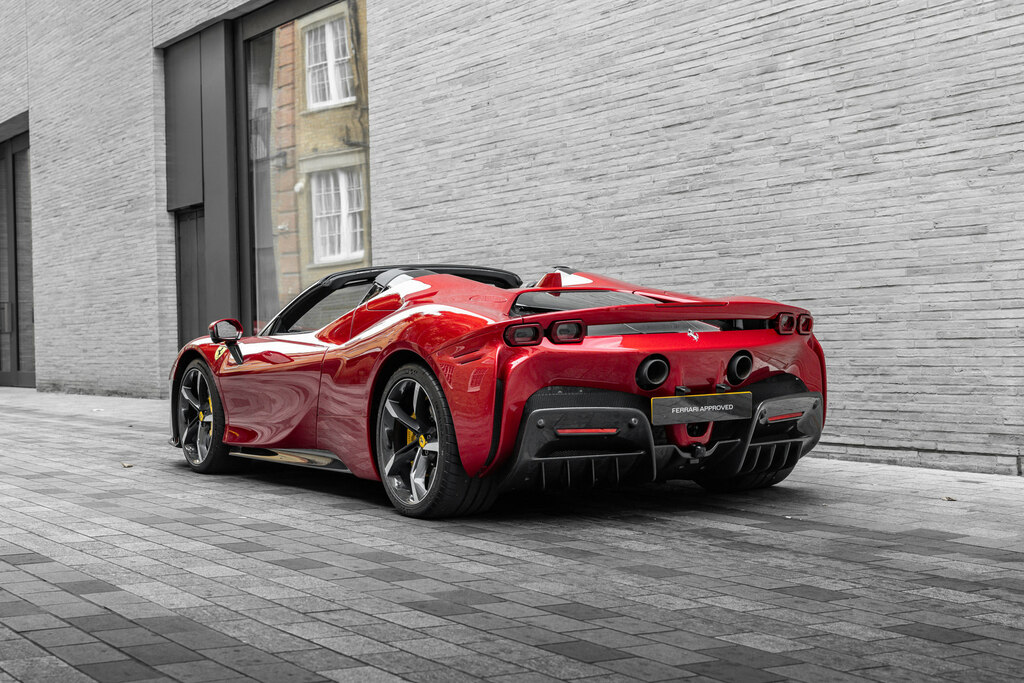 Ferrari Sf90 Spider 4.0T V8 7.9Kwh Convertible Plug-in Hybr #2