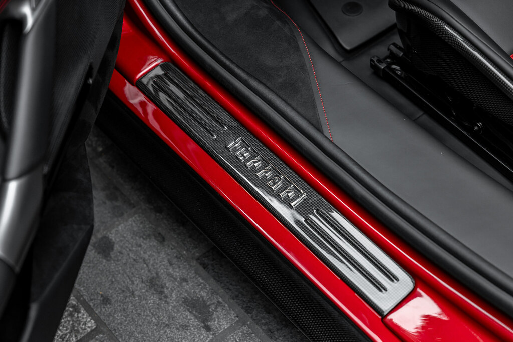 Ferrari Sf90 Spider Convertible #8