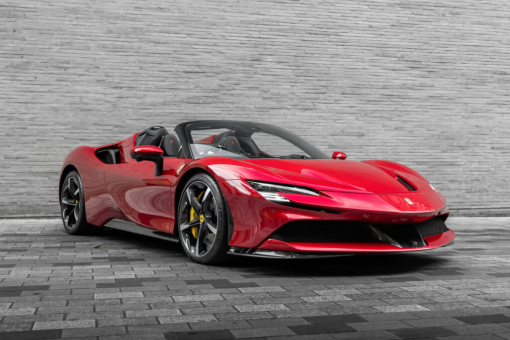 Ferrari Sf90 Spider Convertible #35