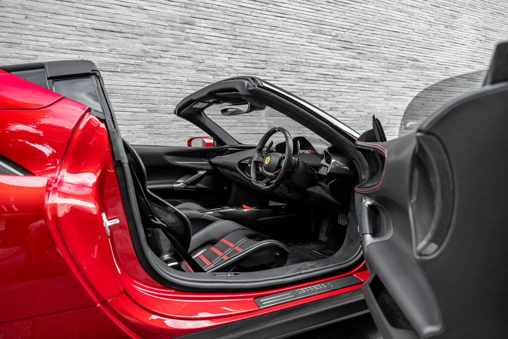 Ferrari Sf90 Spider Convertible #39