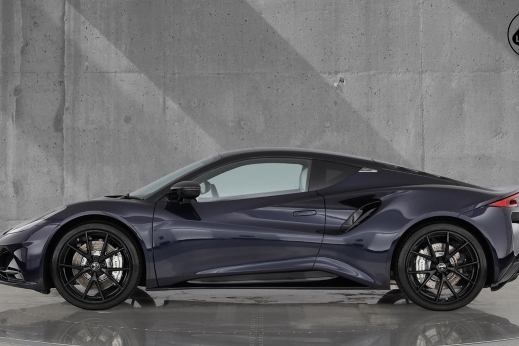 Lotus Emira Coupe #5
