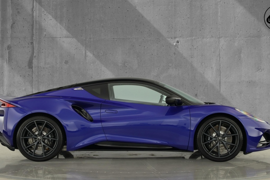 Lotus Emira Coupe #6