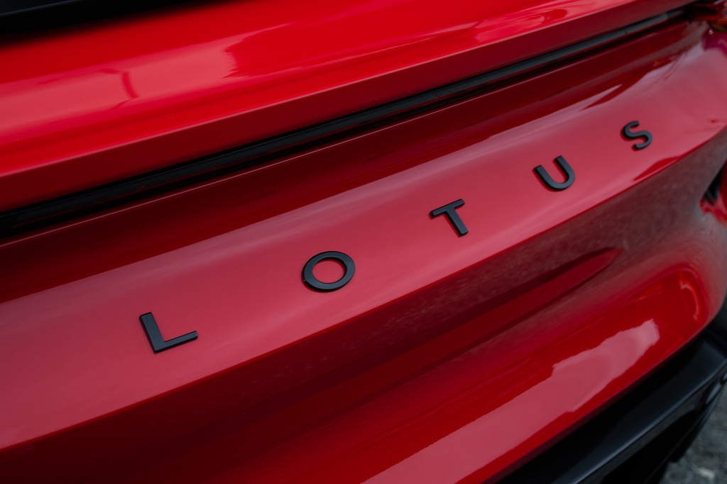 Lotus Emira 3.5 V6 Se Coupe LF26XVC Purple #14