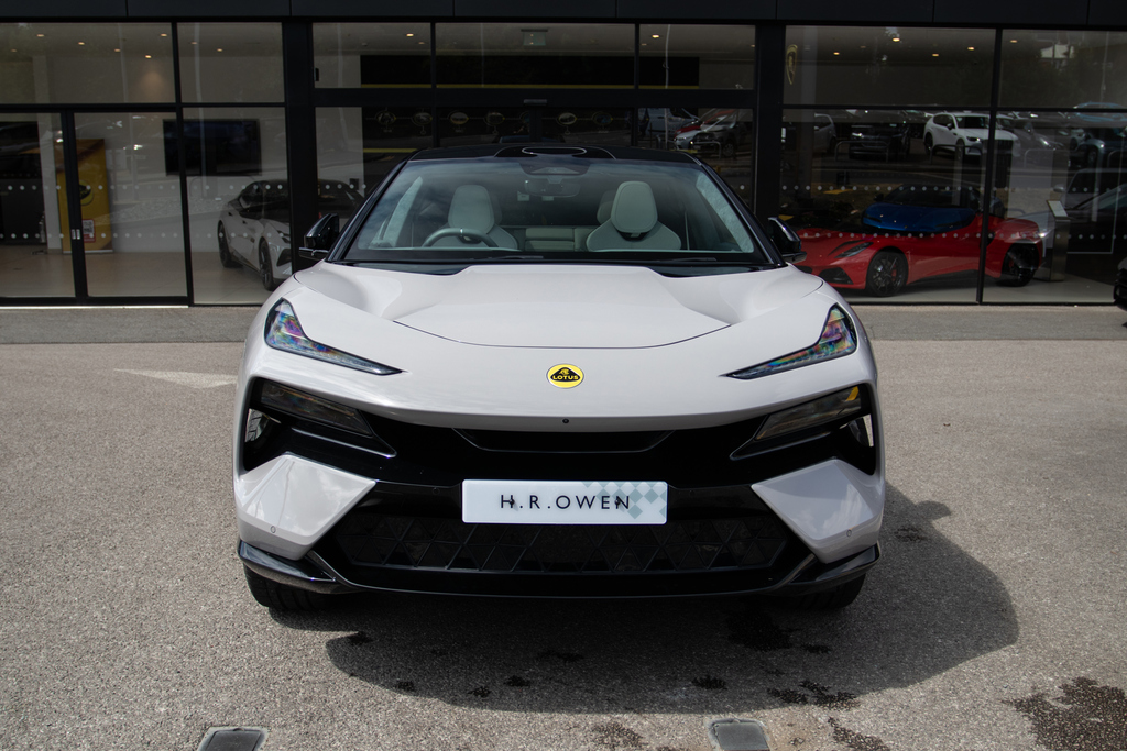 Lotus Eletre 112Kwh Suv 4Wd Dual Motor 611  #2