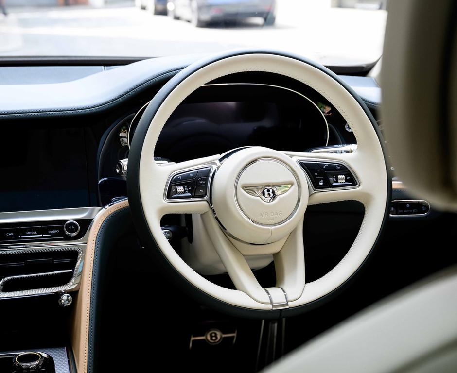 Bentley Flying Spur 4.0 V8 Hybrid Speed First Edition Saloon ST74OKL Blue #24