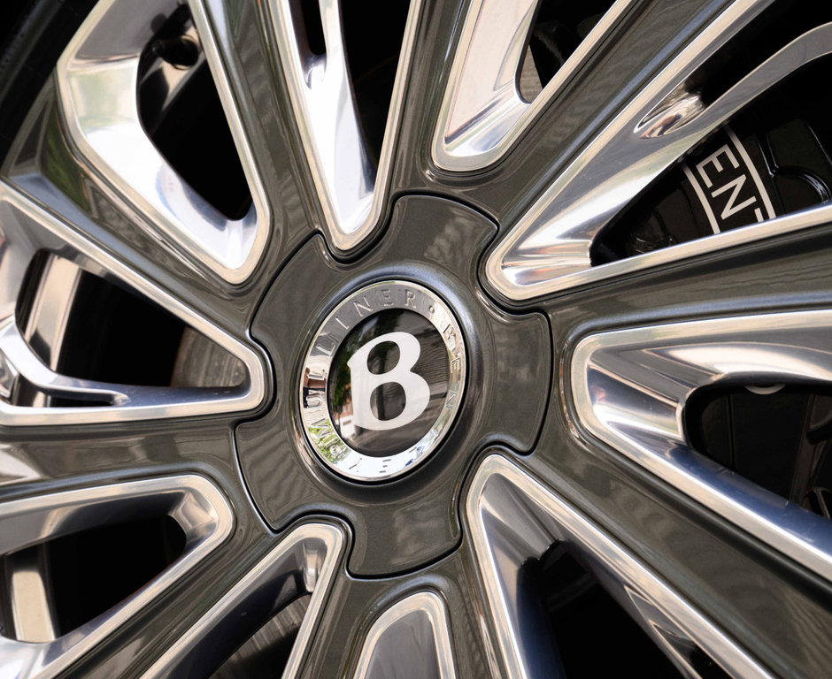 Bentley Flying Spur 4.0 V8 Hybrid Speed First Edition Saloon ST74OKL Blue #58