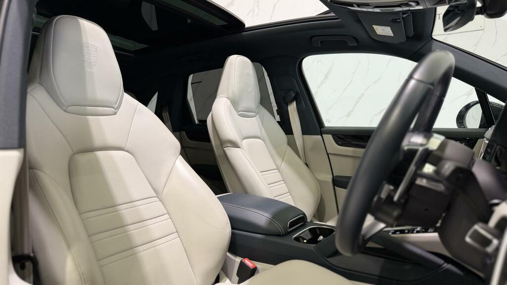 Porsche Cayenne 3.0 V6 E-hybrid 17.9Kwh Platinum Edition Suv P VN23YRS Blue #5
