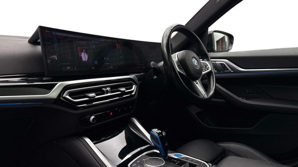 BMW i4 M Sport Black #2