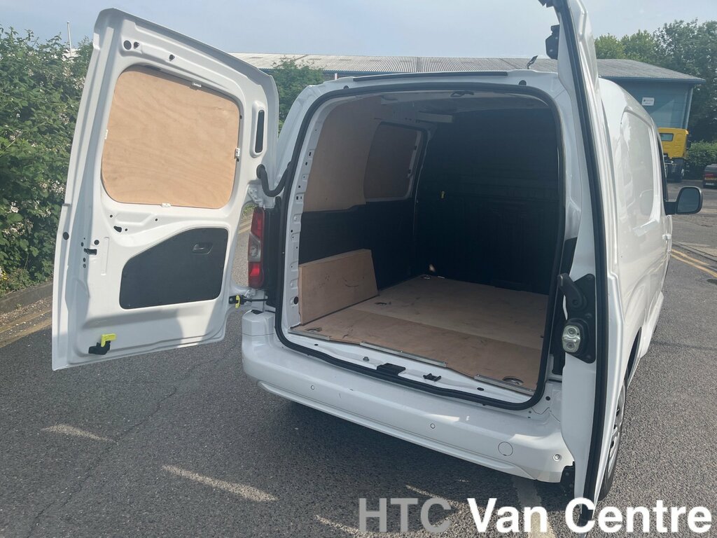 Fiat Doblo 1.5 Bluehdi 1000Kg Primo Panel Van Manu White #5