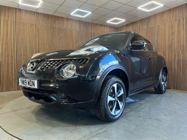 Nissan Juke 1.6 Bose Personal Edition Euro 6 YM19MDN Black #2