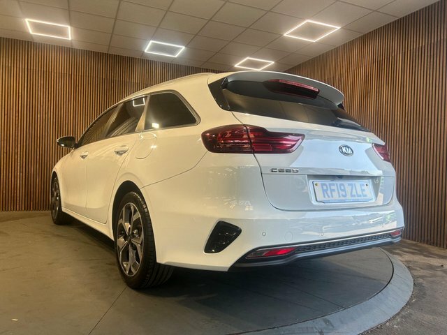Kia Ceed 1.0 T-gdi 3 Sportswagon Euro 6 Ss RF19ZLE White #4