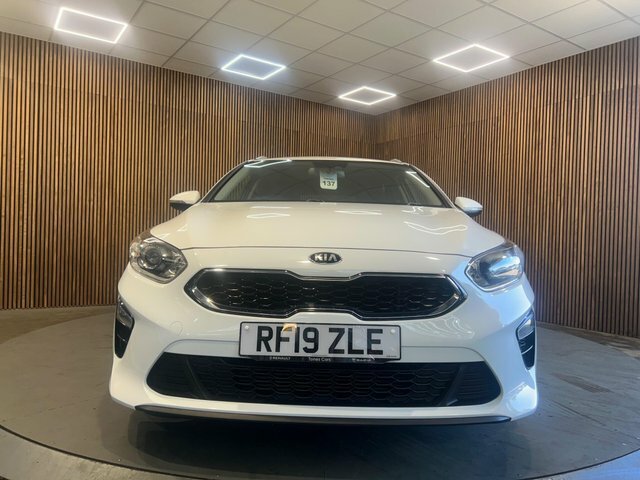 Kia Ceed 1.0 T-gdi 3 Sportswagon Euro 6 Ss RF19ZLE White #2