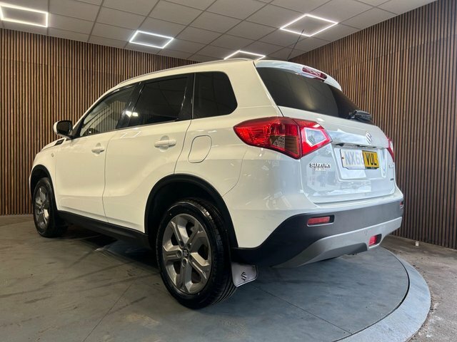 Suzuki Vitara 1.6 Sz-t Allgrip Euro 6 Ss NX68VUL White #4