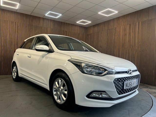 Hyundai I20 1.2 Blue Drive Se Euro 6 Ss White