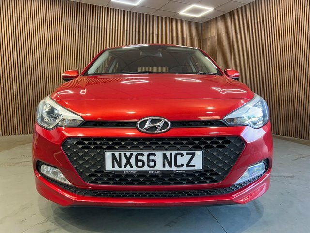 Hyundai I20 1.2 Blue Drive Se Euro 6 Ss Red #2
