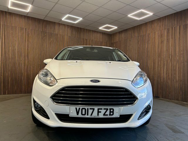 Ford Fiesta 1.0T Ecoboost Titanium Euro 6 Ss White #5