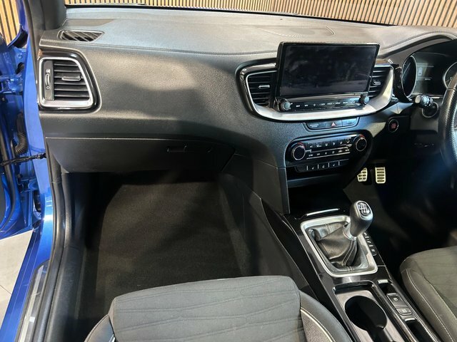 Kia Proceed Kia Proceed 1.5 T-gdi Gt-line Shooting Brake Blue #9