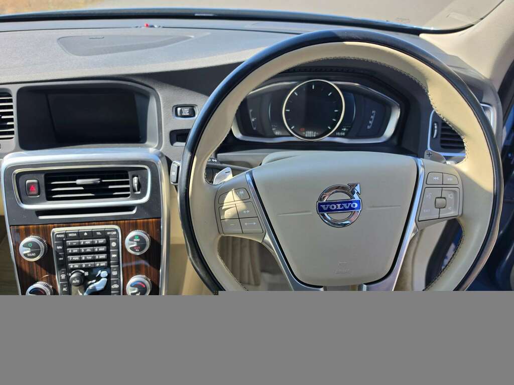 Volvo V60 2.0 D4 R-design Lux Geartronic Euro 6 Ss Blue #4