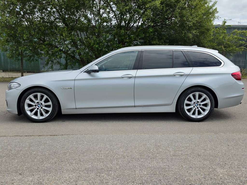 BMW 5 Series 2.0 520D Luxury Touring Ss Silver #2