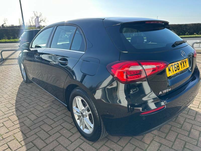 Mercedes-Benz A Class A180d Se Executive - 2018 68 KT68YXY Black #5