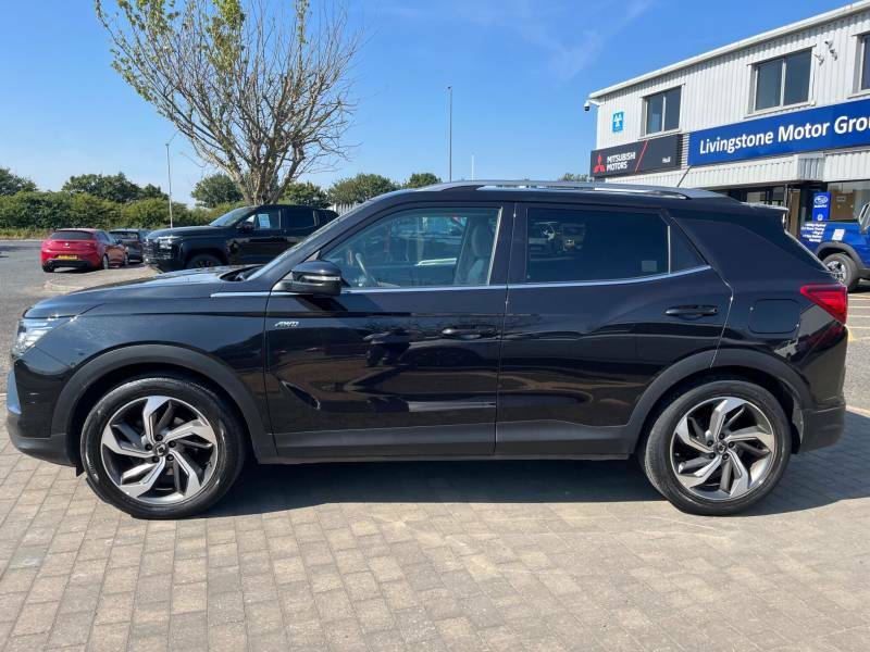 SsangYong Korando 1.6 D Ultimate 4X4 - 2021 21 Black #4