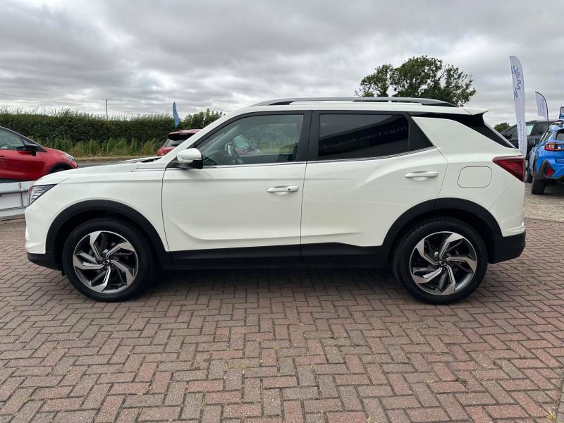 SsangYong Korando 1.5 Ultimate White #6