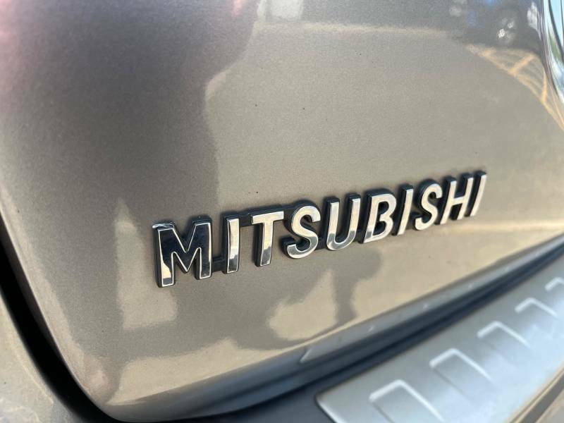 Mitsubishi Outlander 2.0H 12Kwh 4H Suv Plug-in Hybrid Cvt 4W Silver #47