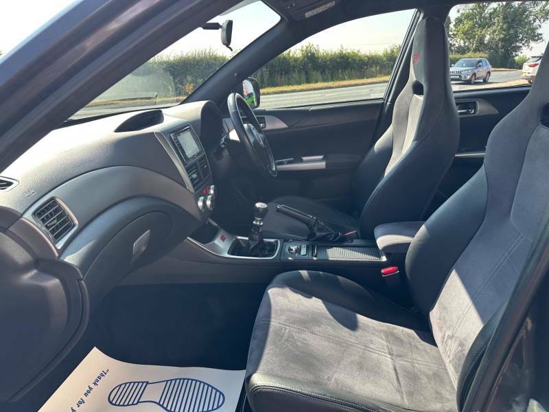 Subaru Impreza Hatchback Blue #19