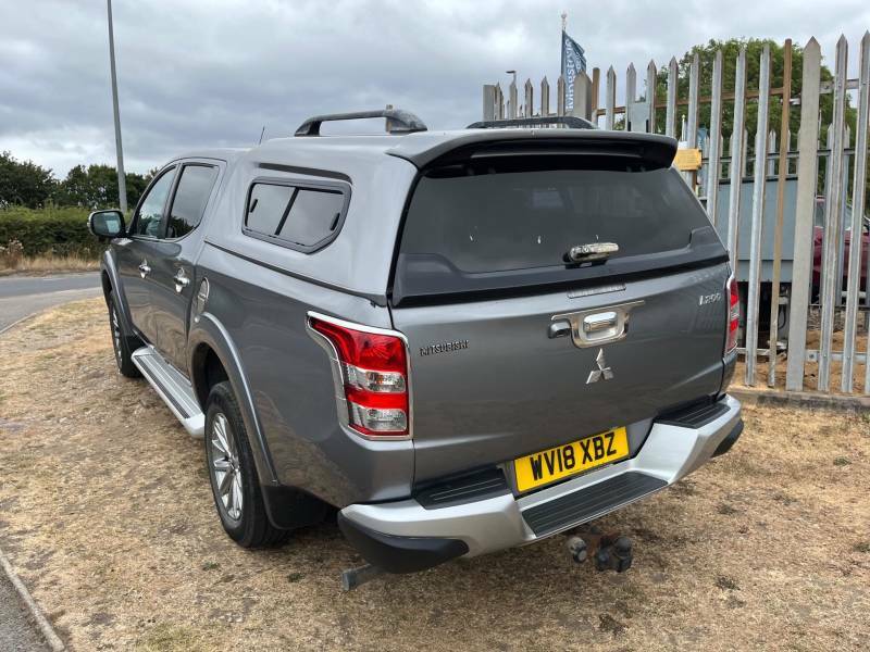 Mitsubishi L200 Double Cab Di-d 178 Barbarian 4Wd Grey #3