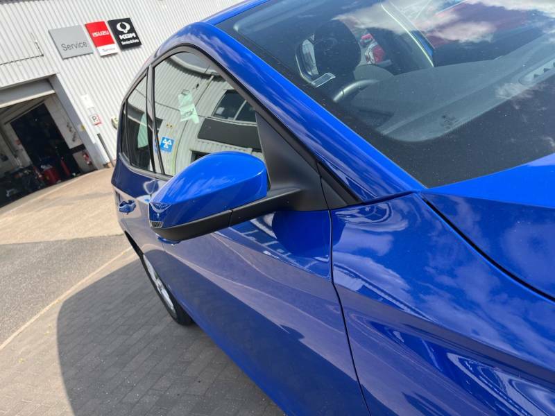 Skoda Fabia 1.0 Tsi 95Ps Se Comfort 5-Dr Hatchback Blue #30